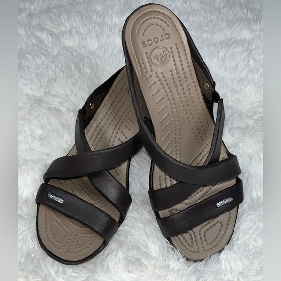 CROCS Shoes - Crocs Women's Brown Sandals